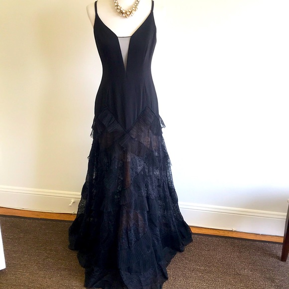BCBG Dresses & Skirts - BCBG Tuille and Lace Evening Gown Orig $498
